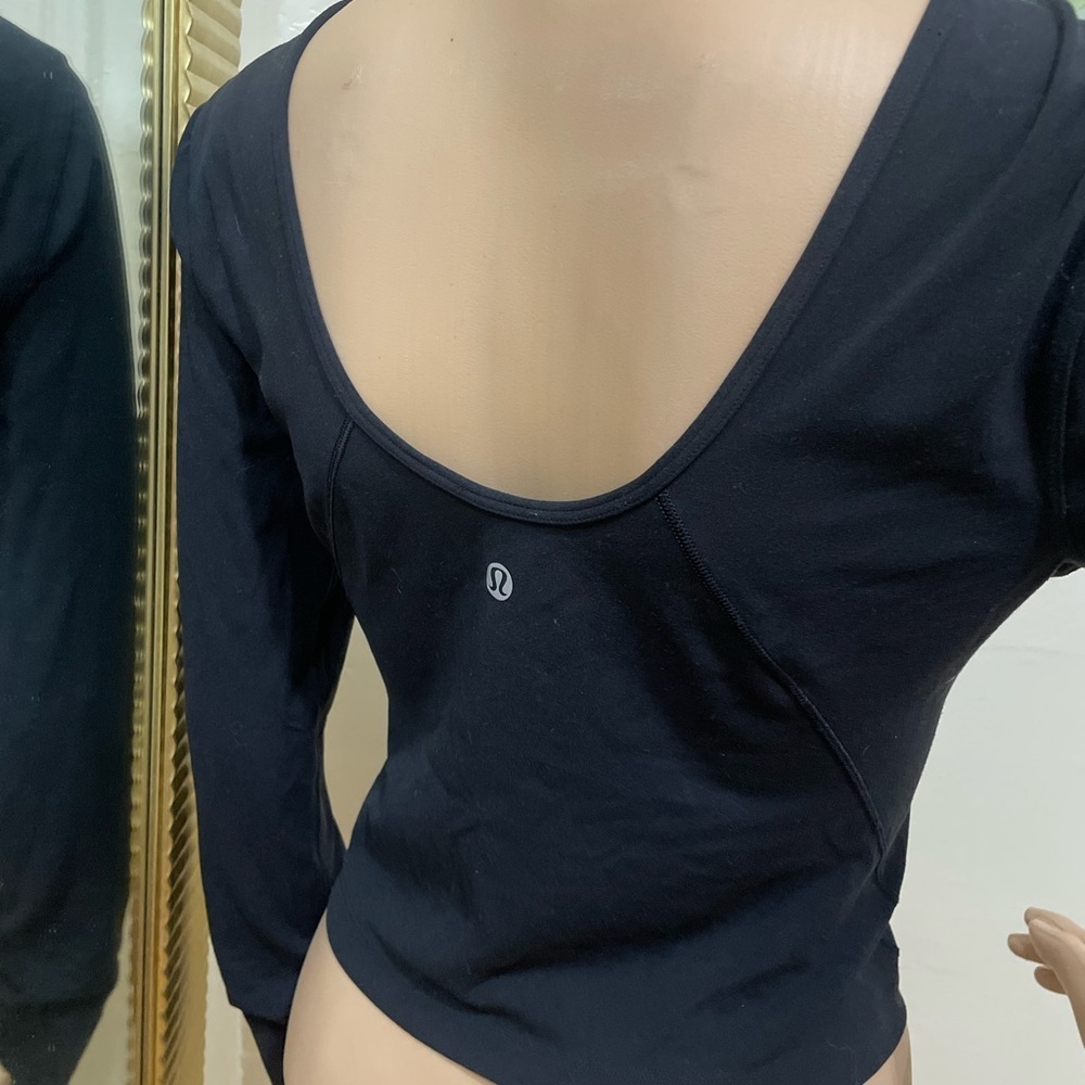 Lululemon Women's Black V-Neck Top - Picture 4 of 16